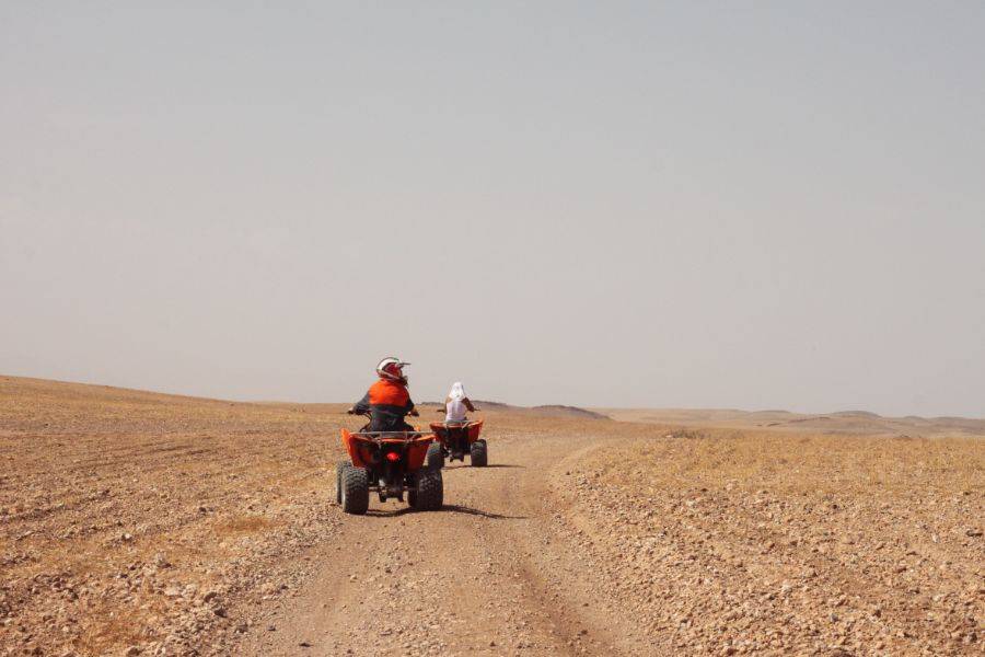 Quad in Agafay Rocky Desert vanuit Marrakech