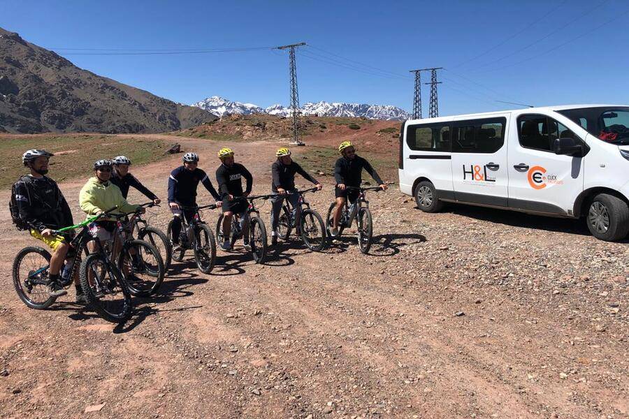 Fietstocht naar het Atlasgebergte en het Berberdorp vanuit Marrakech