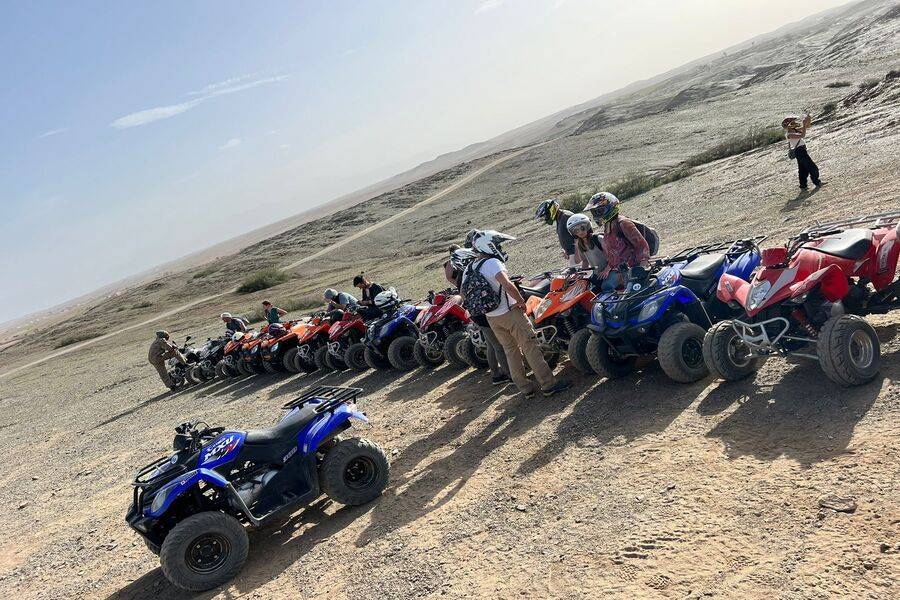 Quad- en liveshow en diner in Agafay-woestijntochten