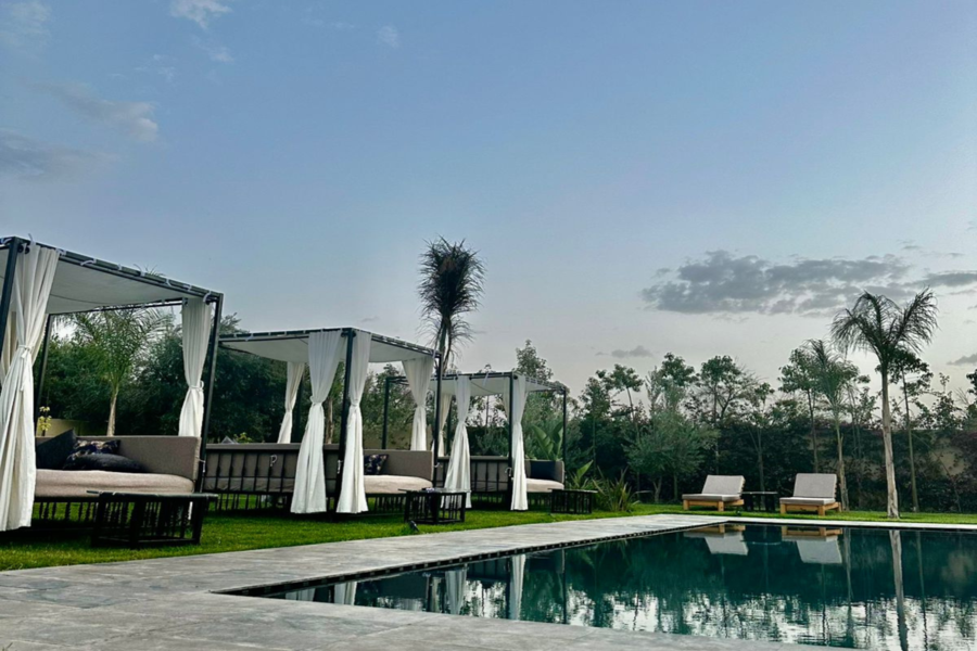 Marrakech Dagpas Zwembad Inclusief Lunch en Shuttle - ontspan