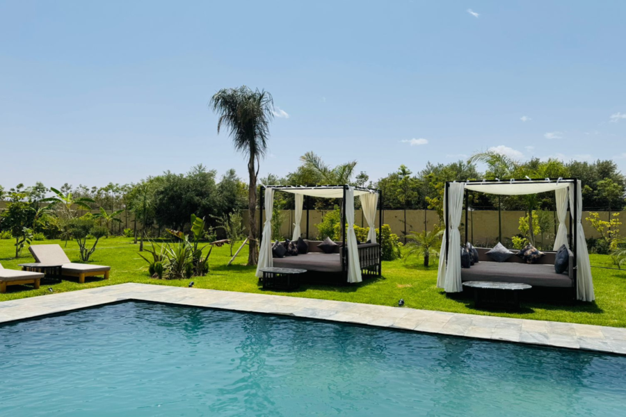 Marrakech Dagpas Zwembad Inclusief Lunch en Shuttle - ontspan