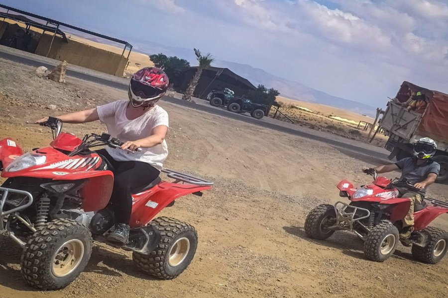 Quad in Agafay Rocky Desert vanuit Marrakech