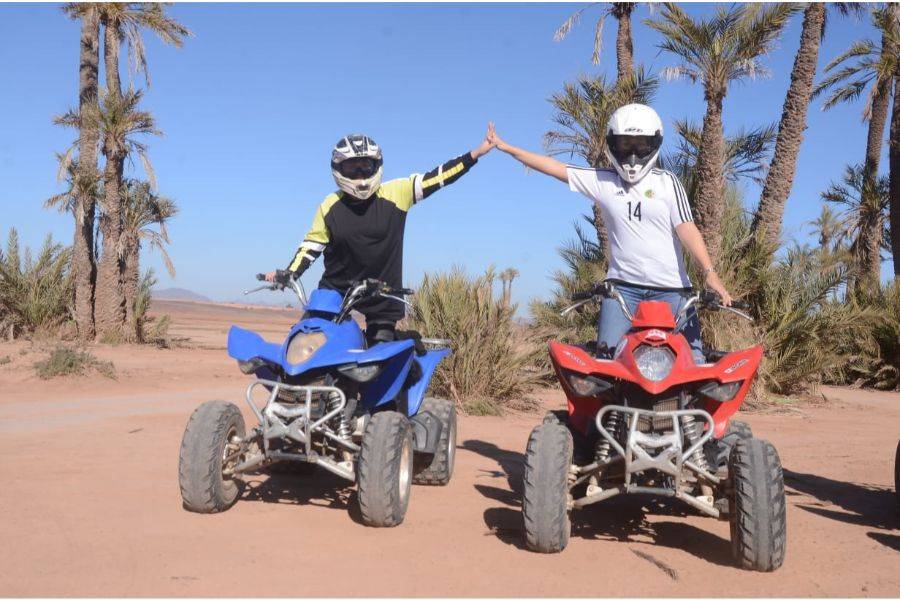 Kameelrit en quad in Marrakech Palmeraie